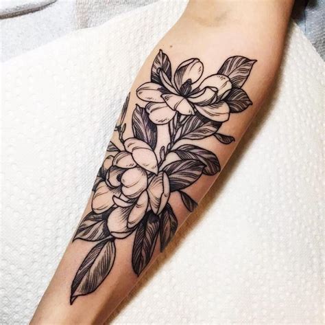 Oct 15, 2022 · Magnolia Flower Tattoo Meaning. Magnolia Flower tattoos are some of the most popular tattoos for women. They are seen as a symbol of beauty and grace. Magnolia Flower tattoos can be simple and elegant or they can be detailed and complex. No matter what style of Magnolia Flower tattoo you choose, it is sure to be beautiful. 